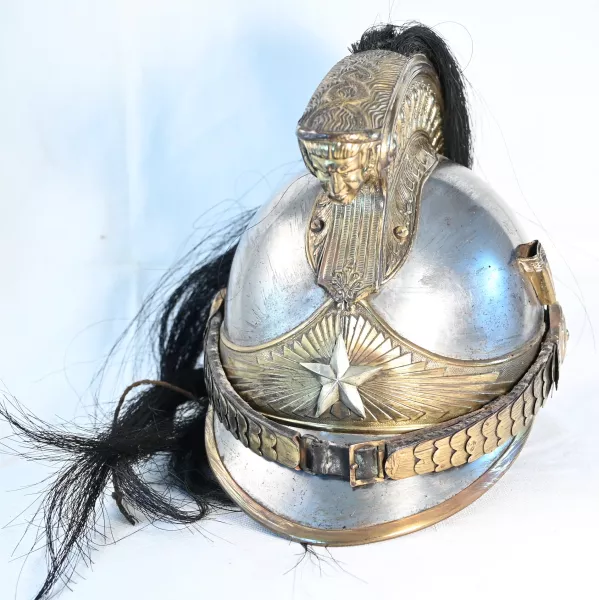 French Hussar Helmet model 1910. Visuel 1 principal